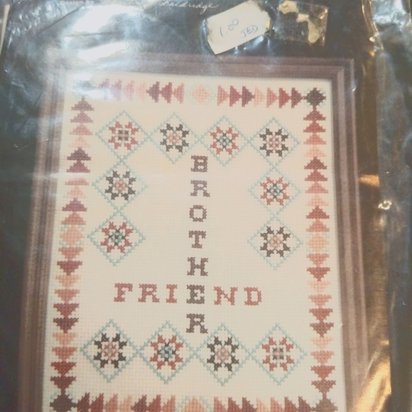 Charmin Counted Cross Stitch Armish Needlepoint - Picture 1 of 2